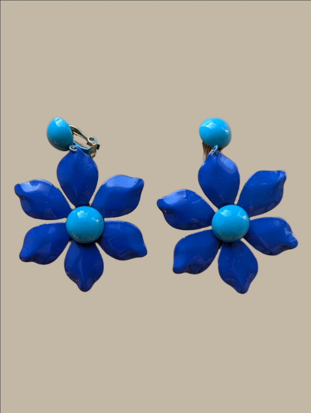 Vintage Earrings Blue Metal Flower Clip-On Drop From The 1960s